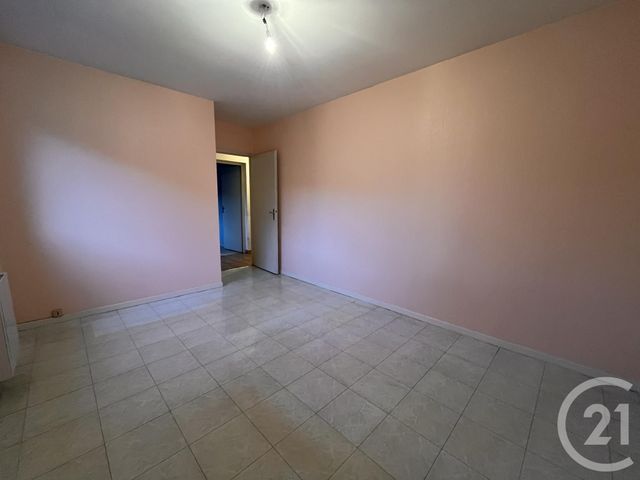 Appartement F3 à vendre - 3 pièces - 54,93 m2 - St Die Des Vosges - 88 - LORRAINE