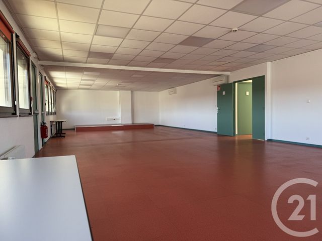 Appartement à louer - 6 pièces - 250 m2 - St Die Des Vosges - 88 - LORRAINE