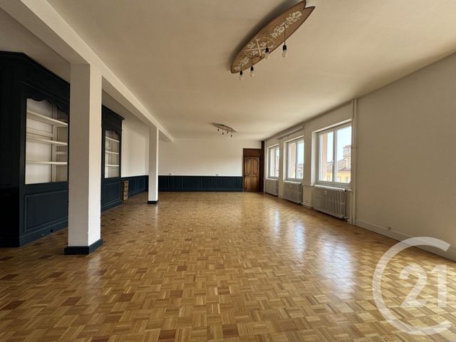 Appartement à vendre - 6 pièces - 184,50 m2 - St Die Des Vosges - 88 - LORRAINE