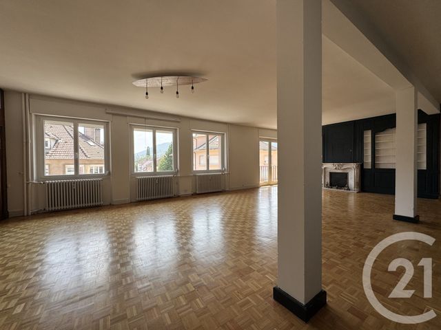 Appartement à vendre - 6 pièces - 184,50 m2 - St Die Des Vosges - 88 - LORRAINE