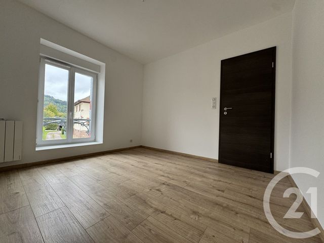 Appartement F5 à louer - 5 pièces - 121 m2 - St Die Des Vosges - 88 - LORRAINE