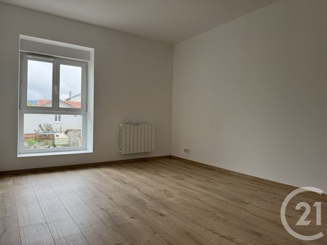 Appartement F5 à louer - 5 pièces - 121 m2 - St Die Des Vosges - 88 - LORRAINE