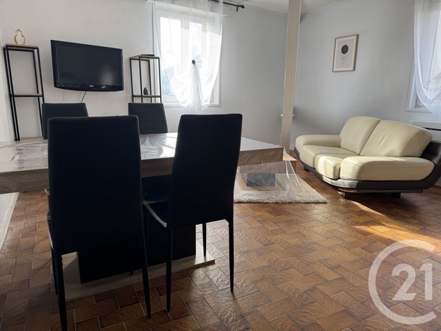 Appartement à louer - 2 pièces - 60 m2 - St Die Des Vosges - 88 - LORRAINE