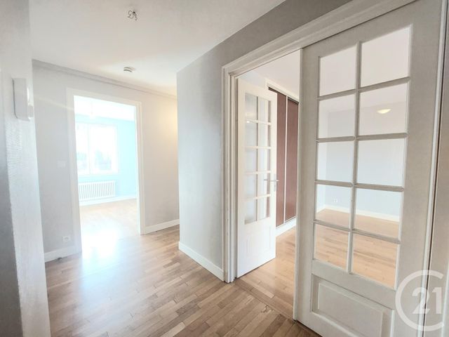 Appartement F3 à louer - 3 pièces - 62 m2 - St Die Des Vosges - 88 - LORRAINE