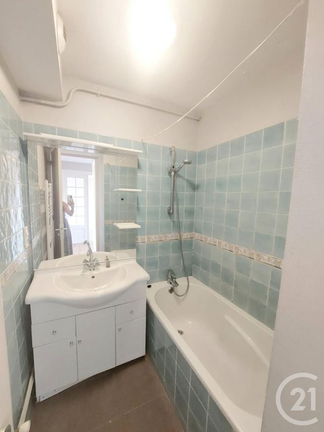 Appartement F3 à louer - 3 pièces - 62 m2 - St Die Des Vosges - 88 - LORRAINE