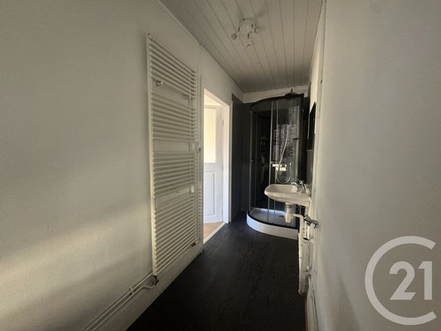 Appartement F2 &agrave; louer - 2 pi&egrave;ces - 52 m2 - St Die Des Vosges - 88 - LORRAINE