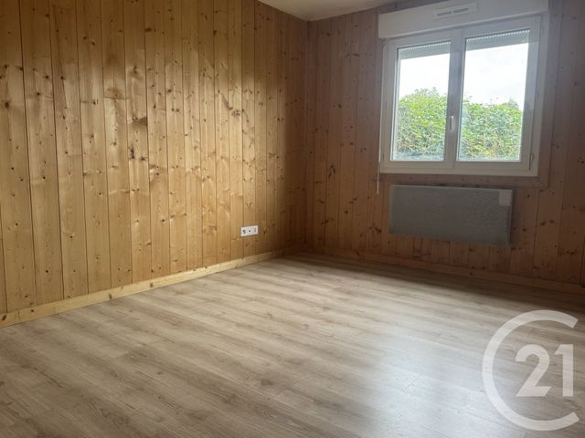 Maison &agrave; louer - 4 pi&egrave;ces - 83 m2 - Provencheres Et Colroy - 88 - LORRAINE