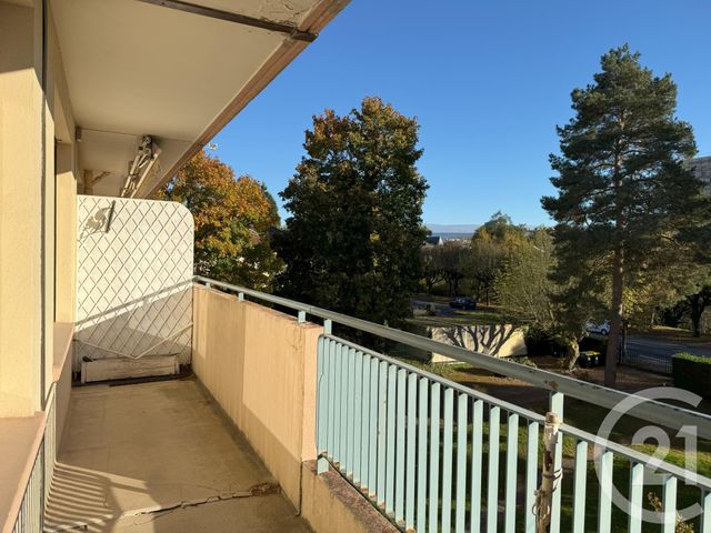 Appartement F3 &agrave; louer - 3 pi&egrave;ces - 72,93 m2 - St Die Des Vosges - 88 - LORRAINE