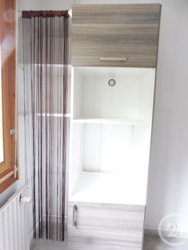 Appartement F2 &agrave; louer - 2 pi&egrave;ces - 51,31 m2 - St Die Des Vosges - 88 - LORRAINE