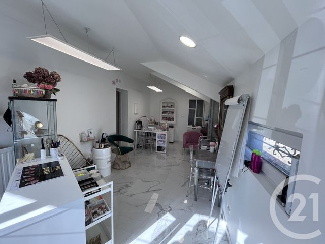 Maison &agrave; louer - 6 pi&egrave;ces - 150 m2 - St Die Des Vosges - 88 - LORRAINE