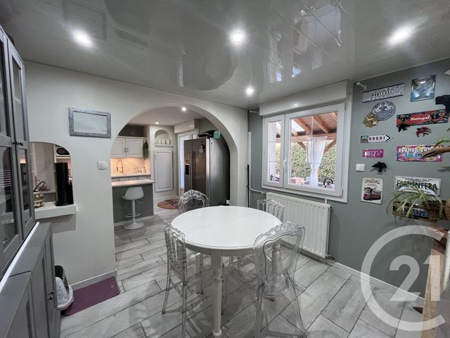 Maison &agrave; louer - 6 pi&egrave;ces - 150 m2 - St Die Des Vosges - 88 - LORRAINE