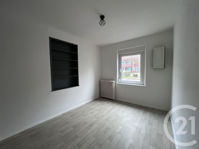 Appartement F2 &agrave; louer - 2 pi&egrave;ces - 39 m2 - St Die Des Vosges - 88 - LORRAINE