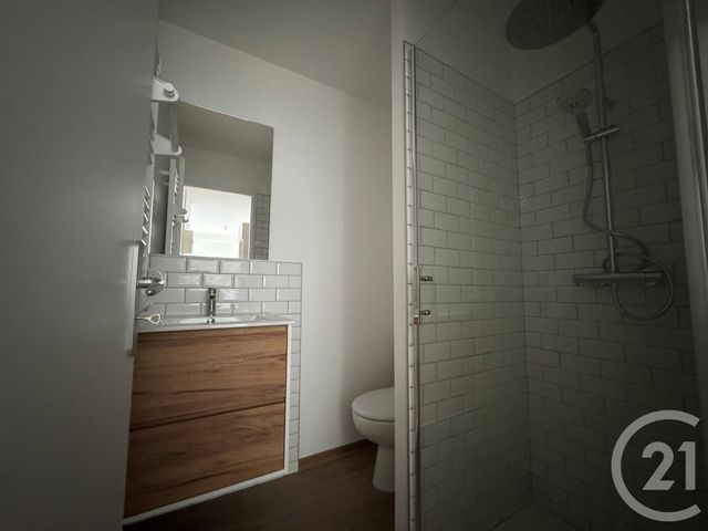 Appartement F1 &agrave; louer - 1 pi&egrave;ce - 22 m2 - St Die Des Vosges - 88 - LORRAINE