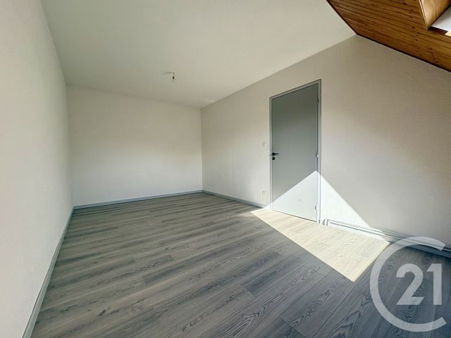 Appartement F2 bis &agrave; vendre - 3 pi&egrave;ces - 76,18 m2 - St Die Des Vosges - 88 - LORRAINE