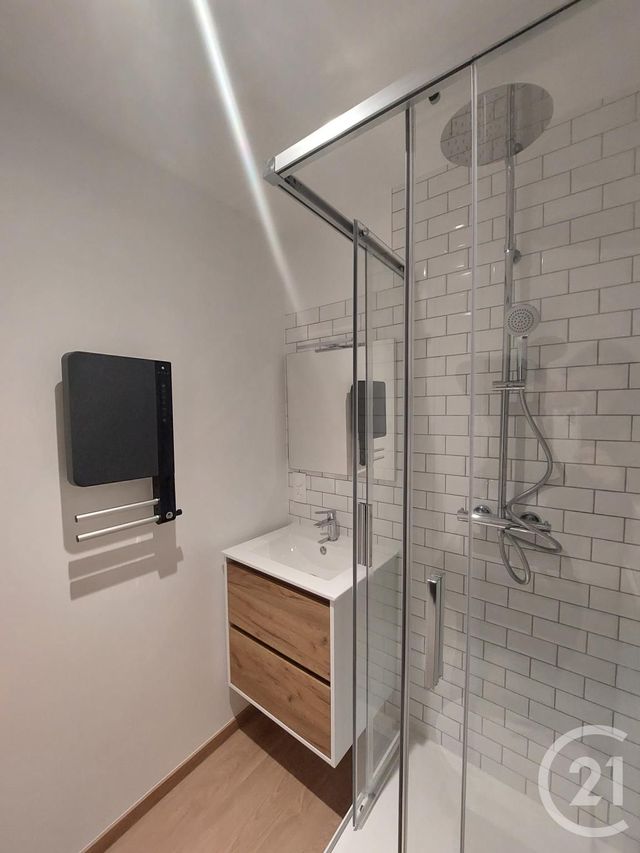 Appartement F1 &agrave; louer - 1 pi&egrave;ce - 17,50 m2 - St Die Des Vosges - 88 - LORRAINE