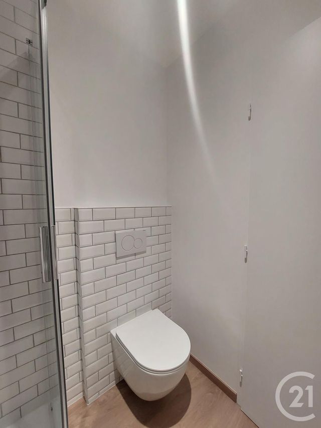 Appartement F1 &agrave; louer - 1 pi&egrave;ce - 17,50 m2 - St Die Des Vosges - 88 - LORRAINE