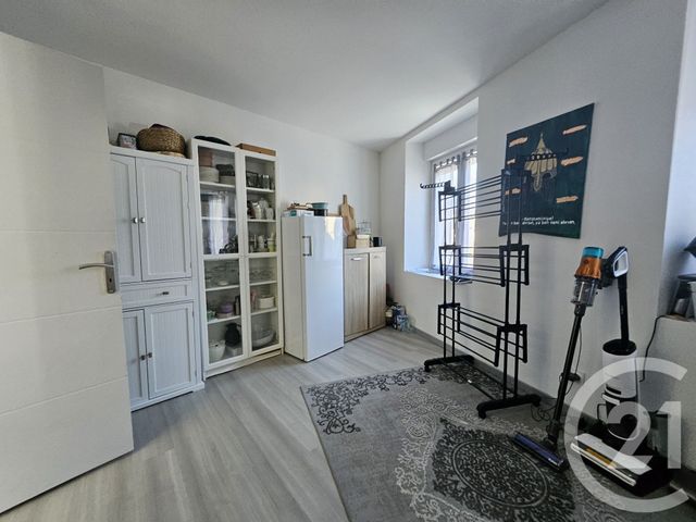 Appartement F4 &agrave; louer - 4 pi&egrave;ces - 92 m2 - Raon L Etape - 88 - LORRAINE