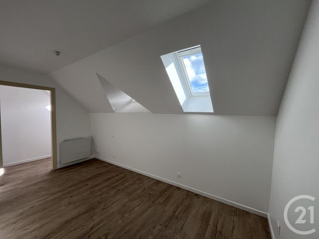 Appartement F3 &agrave; louer - 3 pi&egrave;ces - 59,46 m2 - St Die Des Vosges - 88 - LORRAINE