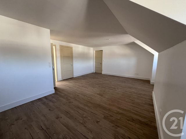 Appartement F3 &agrave; louer - 3 pi&egrave;ces - 59,46 m2 - St Die Des Vosges - 88 - LORRAINE