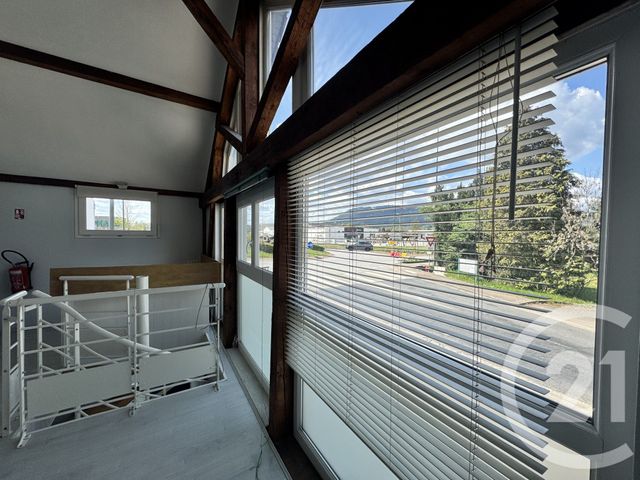 Appartement Local &agrave; louer - 4 pi&egrave;ces - 126 m2 - Ste Marguerite - 88 - LORRAINE