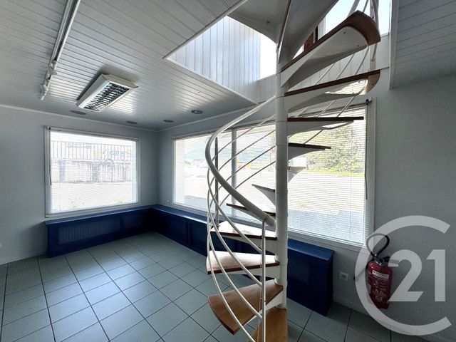 Local commercial à louer - 126.0 m2 - 88 - Vosges