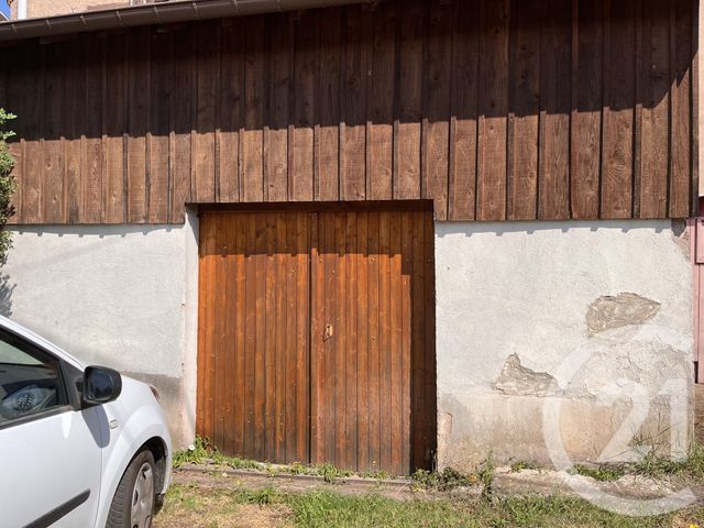 Appartement F4 &agrave; louer - 4 pi&egrave;ces - 90,60 m2 - La Bourgonce - 88 - LORRAINE