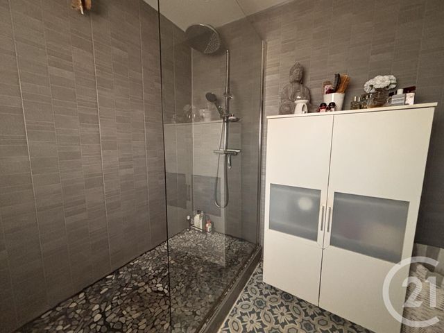 Appartement F4 &agrave; vendre - 4 pi&egrave;ces - 82,73 m2 - La Houssiere - 88 - LORRAINE