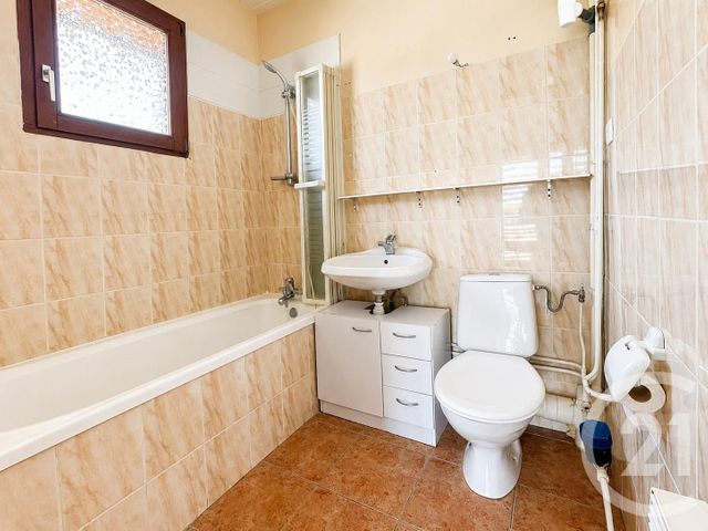 Maison &agrave; louer - 2 pi&egrave;ces - 37 m2 - St Leonard - 88 - LORRAINE
