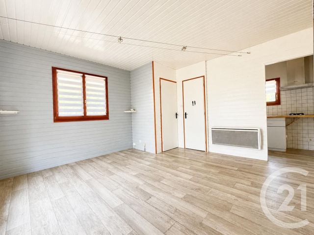 Maison &agrave; louer - 2 pi&egrave;ces - 37 m2 - St Leonard - 88 - LORRAINE