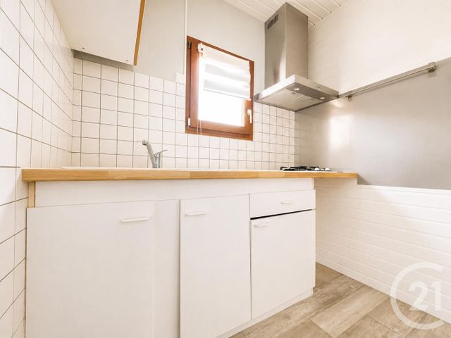 Maison &agrave; louer - 2 pi&egrave;ces - 37 m2 - St Leonard - 88 - LORRAINE