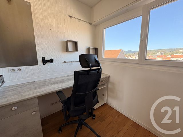 Appartement F3 bis &agrave; louer - 3 pi&egrave;ces - 80 m2 - St Die Des Vosges - 88 - LORRAINE