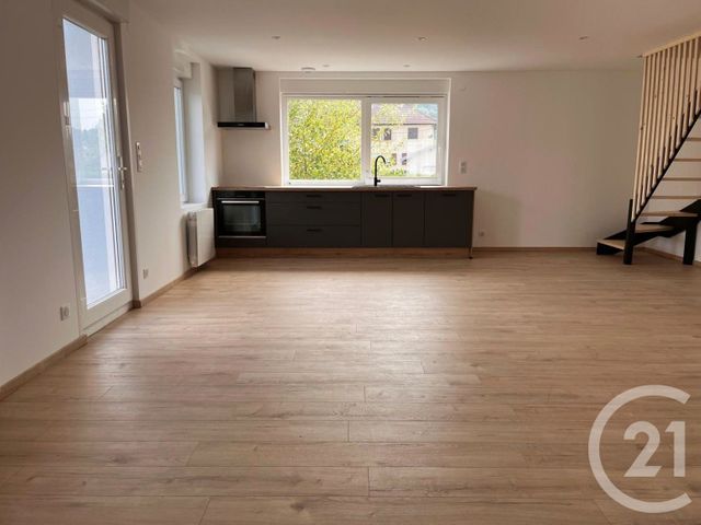 Maison &agrave; louer - 3 pi&egrave;ces - 86,47 m2 - St Die Des Vosges - 88 - LORRAINE