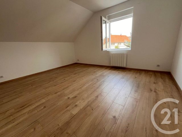 Maison &agrave; louer - 3 pi&egrave;ces - 86,47 m2 - St Die Des Vosges - 88 - LORRAINE