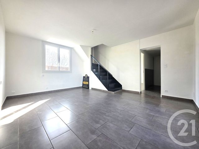 Appartement F3 bis &agrave; vendre - 4 pi&egrave;ces - 63,49 m2 - Miramas - 13 - PROVENCE-ALPES-COTE-D-AZUR