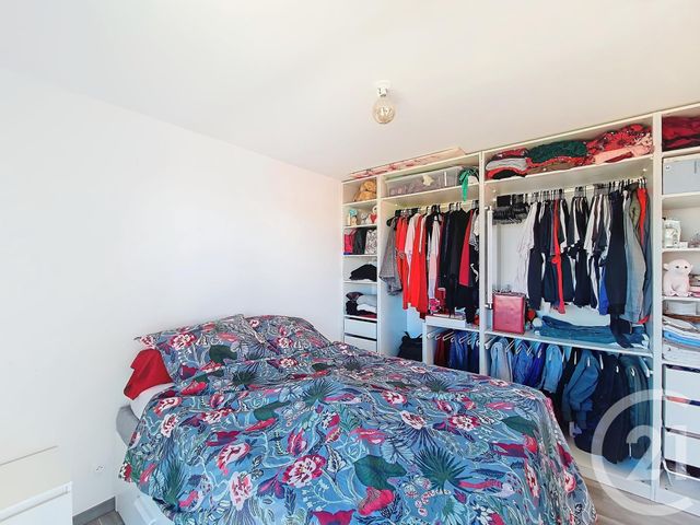 Appartement T4 à vendre - 4 pièces - 66,74 m2 - Istres - 13 - PROVENCE-ALPES-COTE-D-AZUR