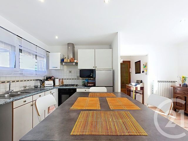 Maison à vendre - 5 pièces - 96,88 m2 - Istres - 13 - PROVENCE-ALPES-COTE-D-AZUR