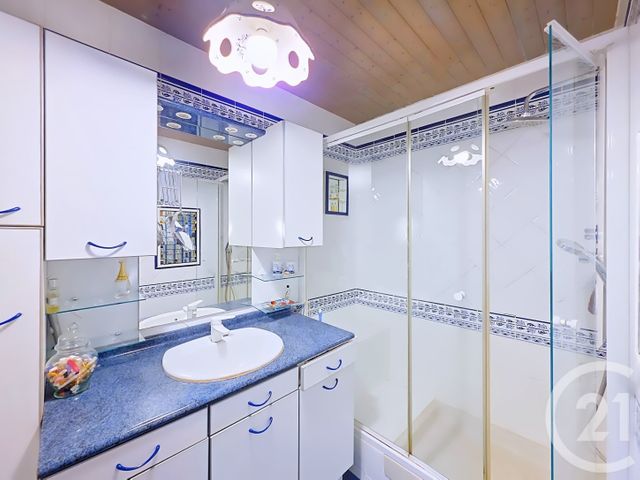 Appartement T4 &agrave; vendre - 4 pi&egrave;ces - 75,54 m2 - Istres - 13 - PROVENCE-ALPES-COTE-D-AZUR