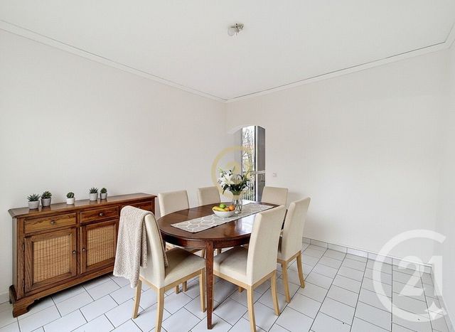 Appartement &agrave; vendre - 4 pi&egrave;ces - 66,40 m2 - Salon De Provence - 13 - PROVENCE-ALPES-COTE-D-AZUR