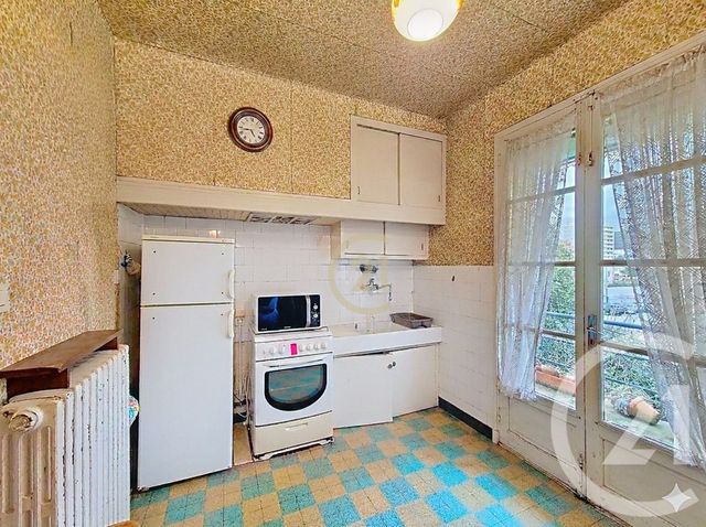 Maison &agrave; vendre - 4 pi&egrave;ces - 63,40 m2 - Salon De Provence - 13 - PROVENCE-ALPES-COTE-D-AZUR