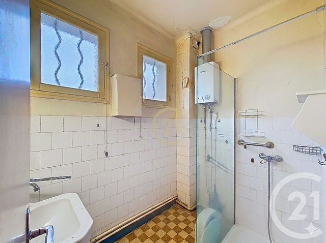 Maison &agrave; vendre - 4 pi&egrave;ces - 63,40 m2 - Salon De Provence - 13 - PROVENCE-ALPES-COTE-D-AZUR