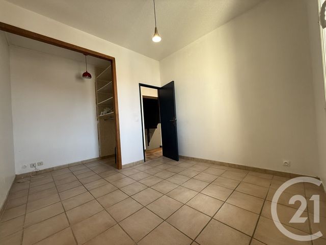 Maison &agrave; louer - 4 pi&egrave;ces - 81,79 m2 - Istres - 13 - PROVENCE-ALPES-COTE-D-AZUR