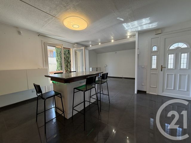 Maison &agrave; louer - 4 pi&egrave;ces - 81,79 m2 - Istres - 13 - PROVENCE-ALPES-COTE-D-AZUR