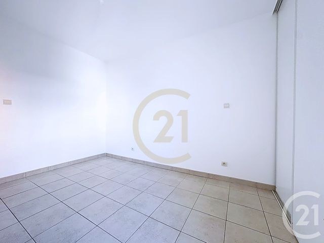 Appartement F3 &agrave; vendre - 3 pi&egrave;ces - 63,91 m2 - Istres - 13 - PROVENCE-ALPES-COTE-D-AZUR