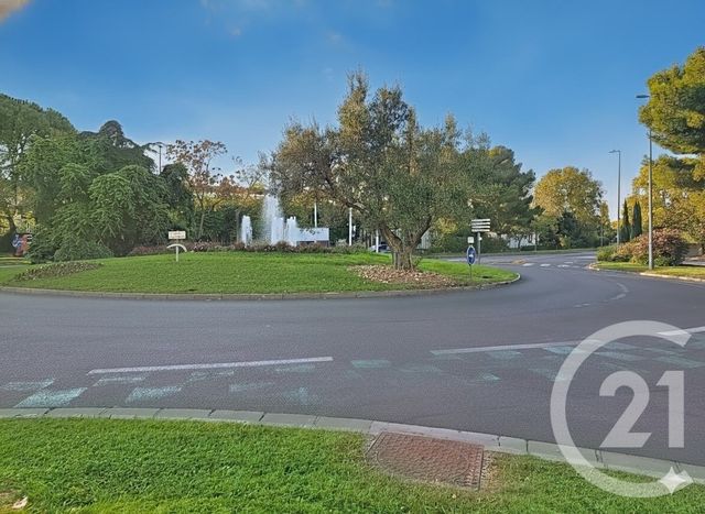 Parking à vendre - 25,70 m2 - Istres - 13 - PROVENCE-ALPES-COTE-D-AZUR