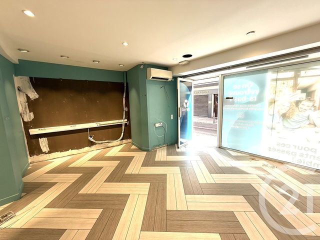 Local commercial à louer - 45.0 m2 - 13 - Bouches-du-Rhone