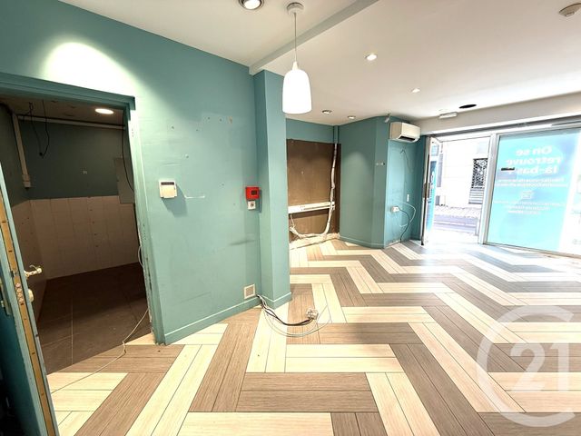 Local commercial à louer - 45.0 m2 - 13 - Bouches-du-Rhone