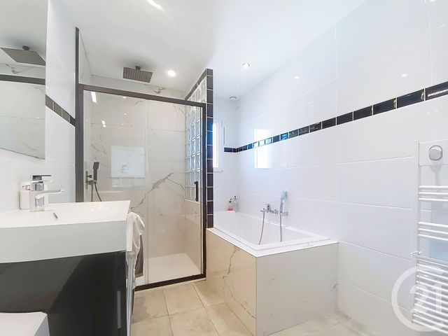 Maison à vendre - 5 pièces - 120 m2 - Istres - 13 - PROVENCE-ALPES-COTE-D-AZUR