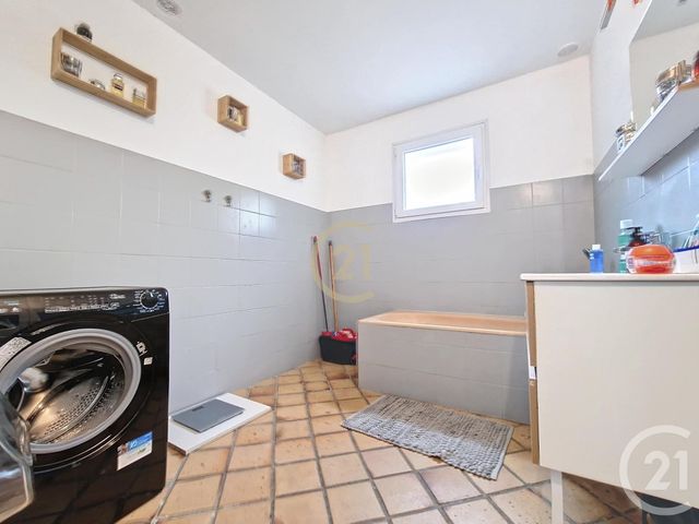 Maison &agrave; vendre - 4 pi&egrave;ces - 85,57 m2 - St Mitre Les Remparts - 13 - PROVENCE-ALPES-COTE-D-AZUR