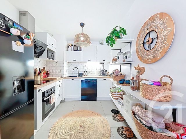 Appartement T4 &agrave; vendre - 4 pi&egrave;ces - 80,59 m2 - Istres - 13 - PROVENCE-ALPES-COTE-D-AZUR