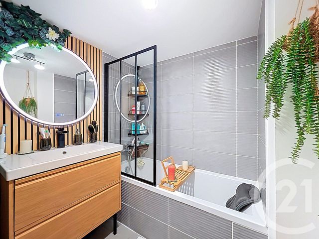 Appartement T4 &agrave; vendre - 4 pi&egrave;ces - 80,59 m2 - Istres - 13 - PROVENCE-ALPES-COTE-D-AZUR